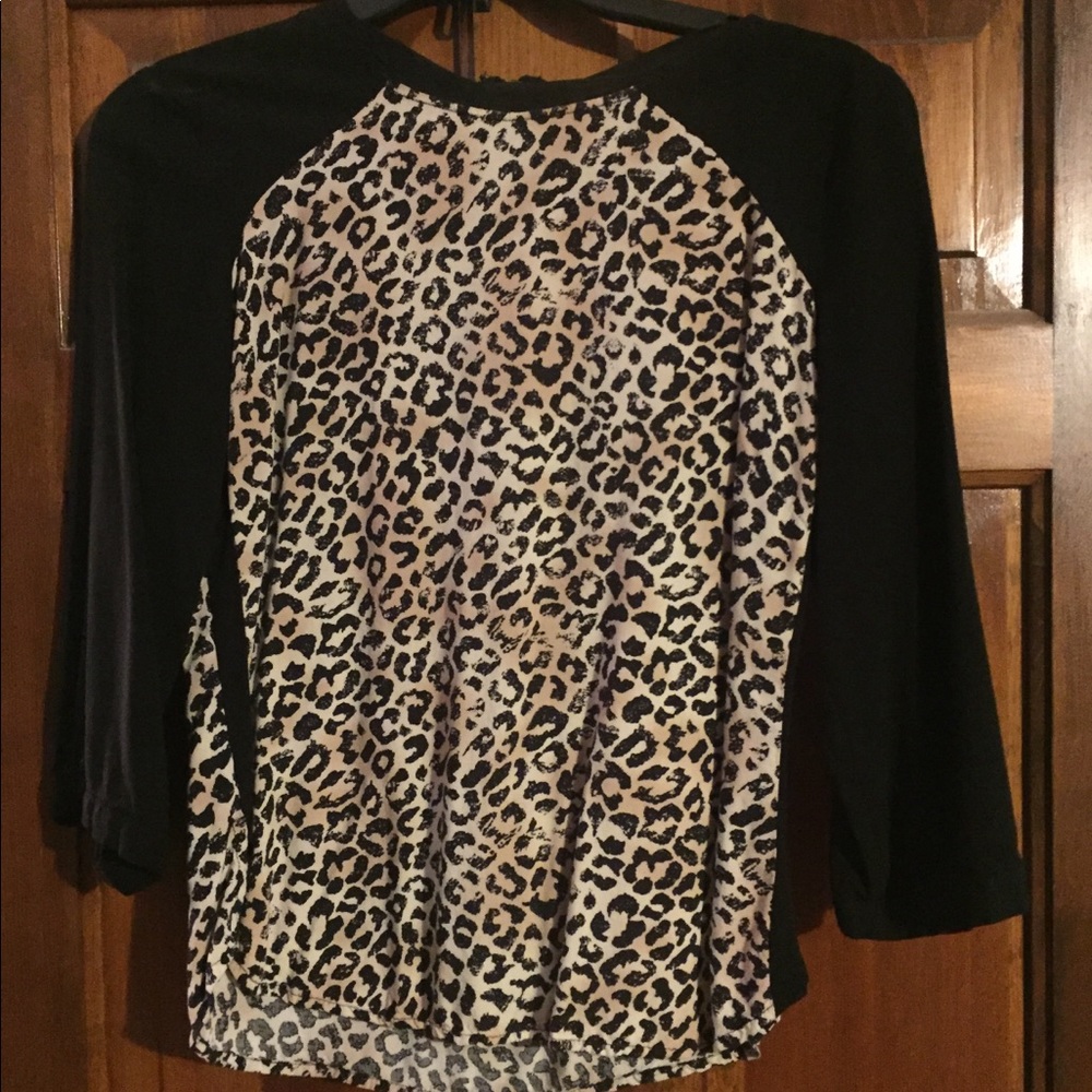3/4 length shirt